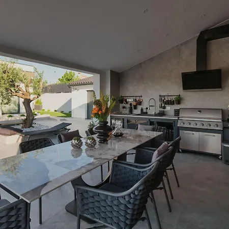 Villa Luxury Kim - Happy Momjan